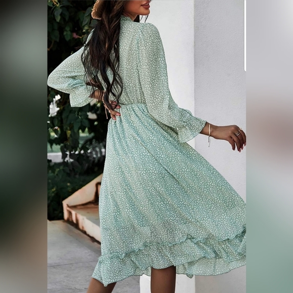 🌞V Neck Floral Boho Midi 🌞Dress Flowy Flounce L - Picture 4 of 4